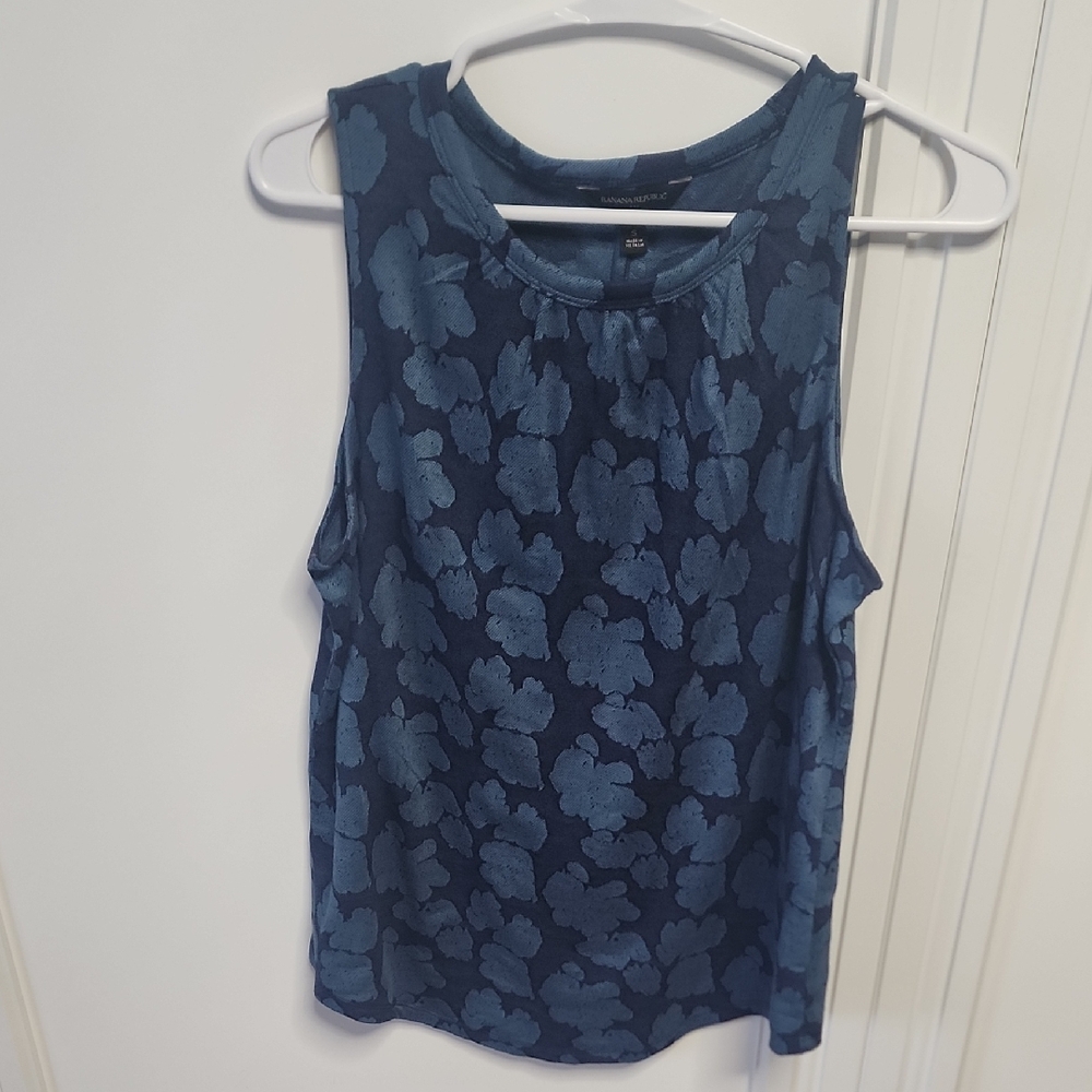 Banana Republic Navy Floral Tank Top